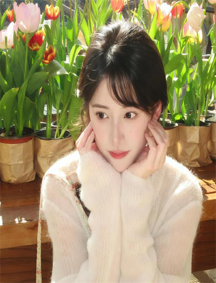 《睡着的女人》叙事手法解析精彩绝伦的：时间线安排与视角切换技巧探讨